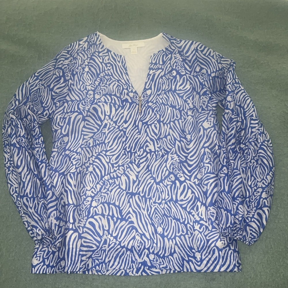 Lilly Pulitzer Laurelie Top in Martinique Blue Zee Bebe - Picture 2 of 4